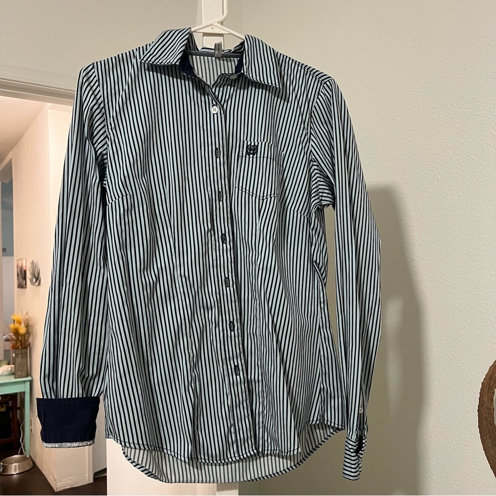 Cinch Button Up Women’s